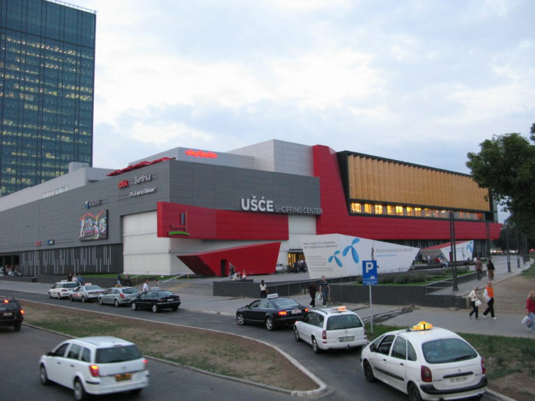 Ušće_shopping_center-retailsee